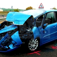 Colisiona contra la Guardia Civil en la autovía A-5