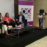 García Seco: "La nueva agricultura y PAC debe tener a las mujeres rurales como protagonistas”