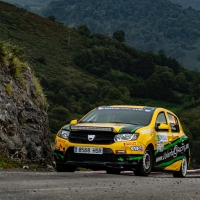 El extremeño David Quijada busca el título de la Copa Dacia Sandero