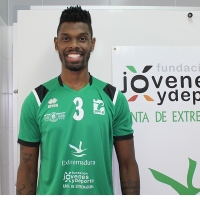 Renato Mendes, del Cáceres Voleibol, mejor jugador de la jornada de la Superliga 2