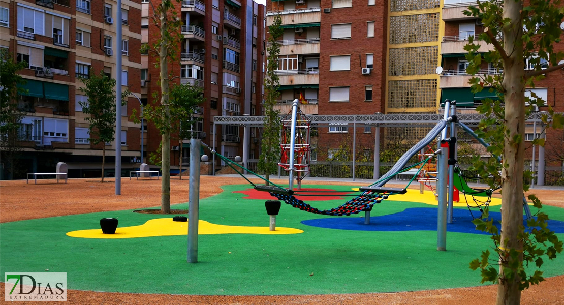 Abren &#39;las puertas&#39; de una plaza de Santa Marta recién reformada