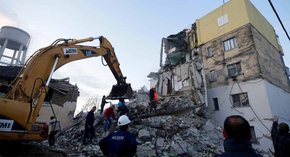 Un terremoto sacude Albania dejando al menos cuatro muertos y más de 250 personas heridas