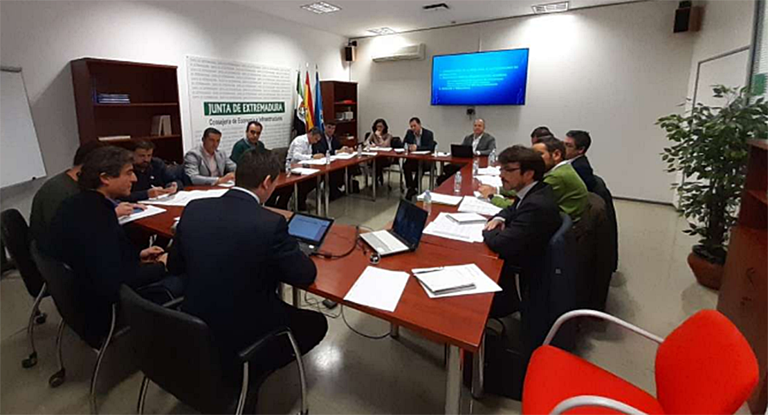 Un plan para mejorar el desarrollo de la energía eléctrica en Extremadura