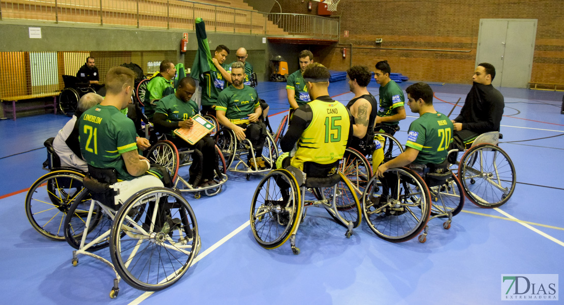 Imágenes del Mideba Extremadura 87 - 54 Amivel BSR