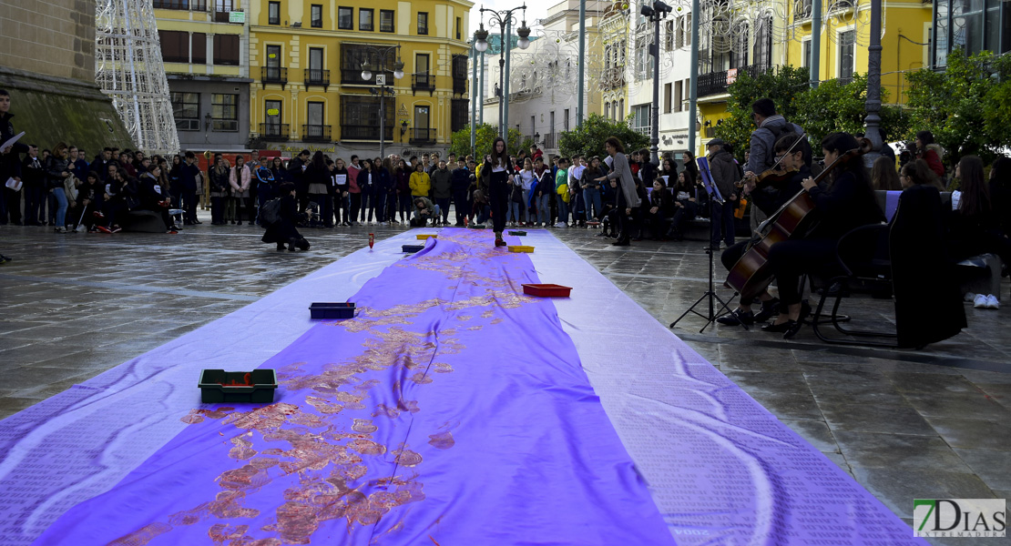 El ayuntamiento de Badajoz se suma a los actos del 25N