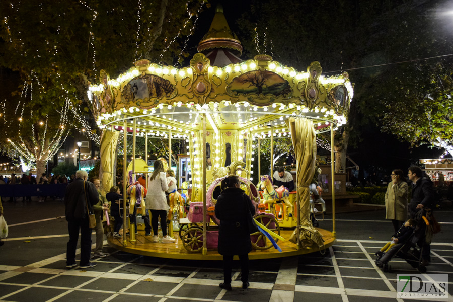 Las luces ya invaden las calles de Badajoz