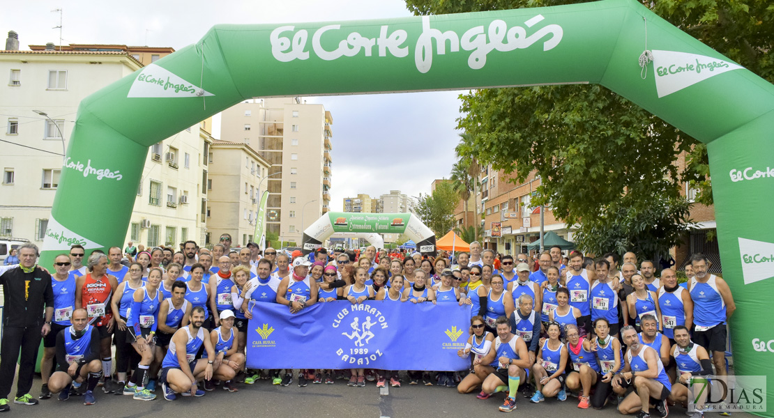 GALERÍA I - Imágenes de la carrera contra el cáncer en Badajoz