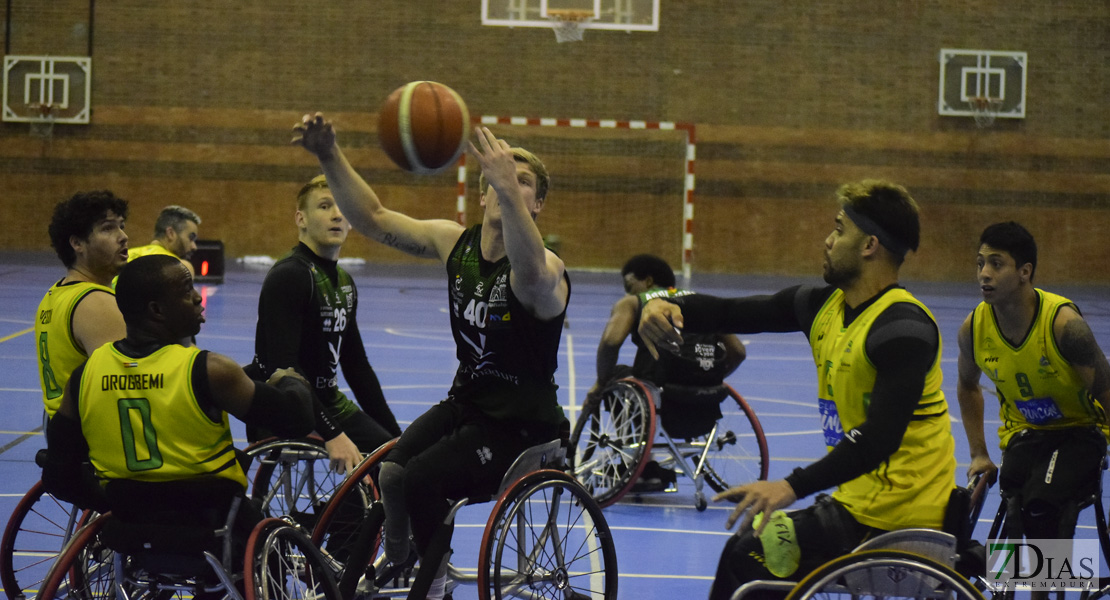 Imágenes del Mideba Extremadura 87 - 54 Amivel BSR