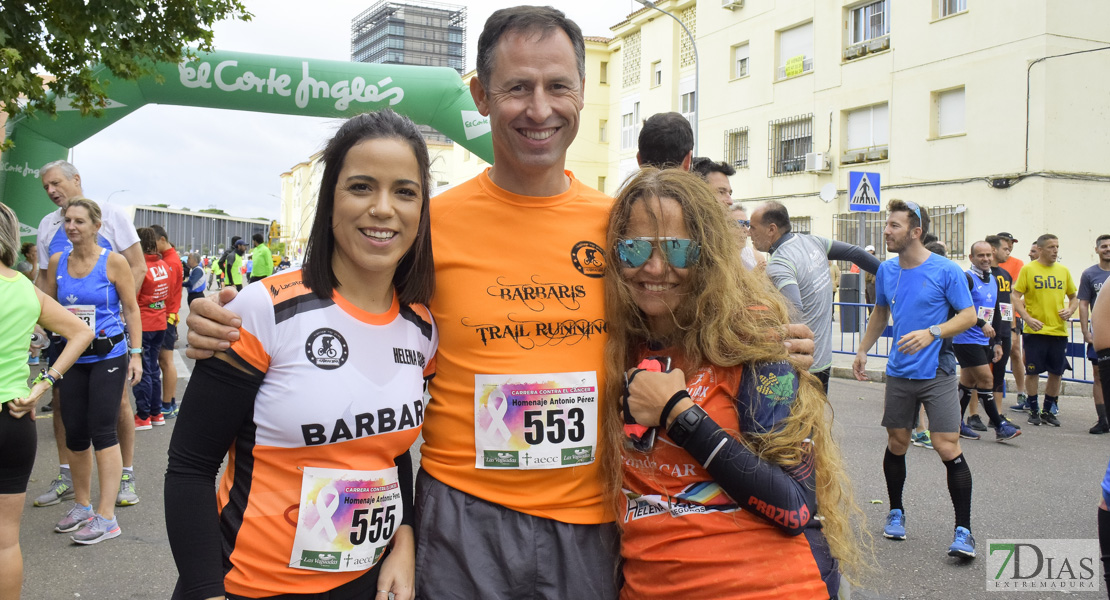 GALERÍA I - Imágenes de la carrera contra el cáncer en Badajoz