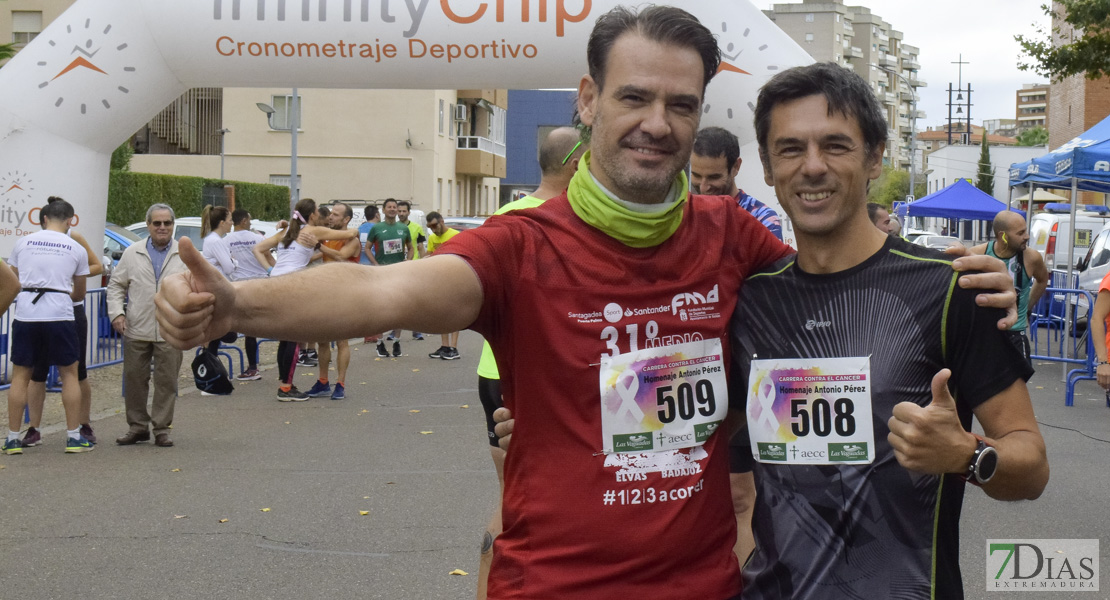 GALERÍA I - Imágenes de la carrera contra el cáncer en Badajoz