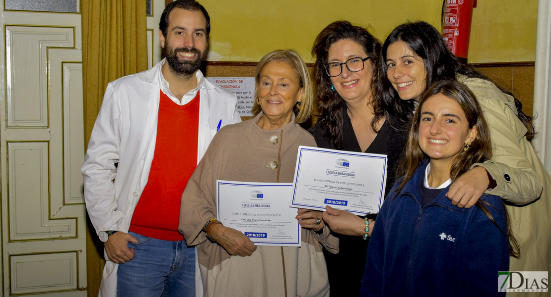 REPOR - Sagrada Familia entrega diplomas como embajador de la UE