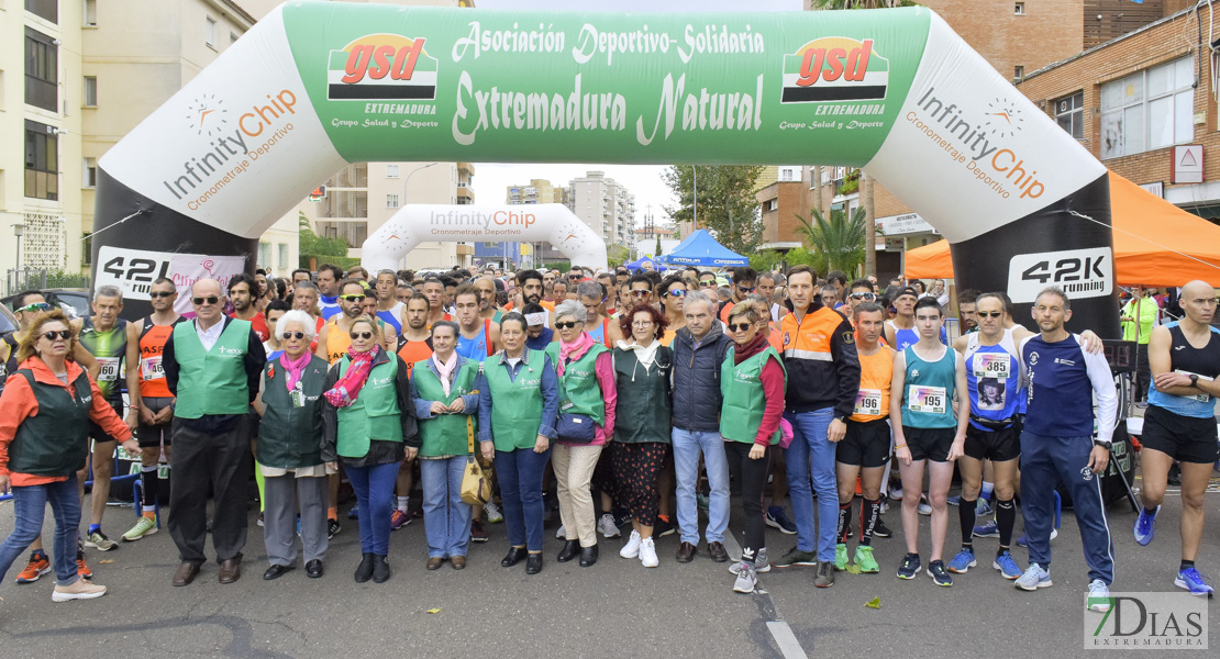 GALERÍA II - Imágenes de la Carrera Solidaria Contra el Cáncer en Badajoz