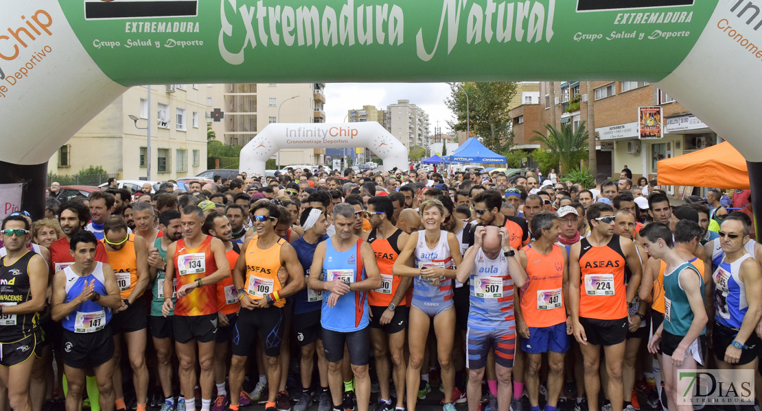 GALERÍA II - Imágenes de la Carrera Solidaria Contra el Cáncer en Badajoz