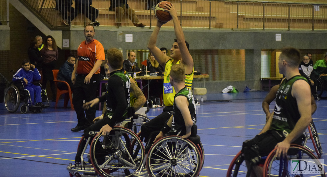 Imágenes del Mideba Extremadura 87 - 54 Amivel BSR