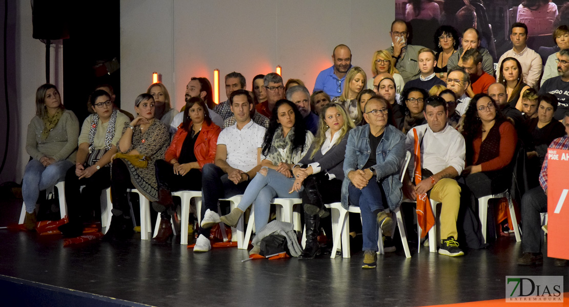 GALERÍA - Pedro Sánchez visita Badajoz