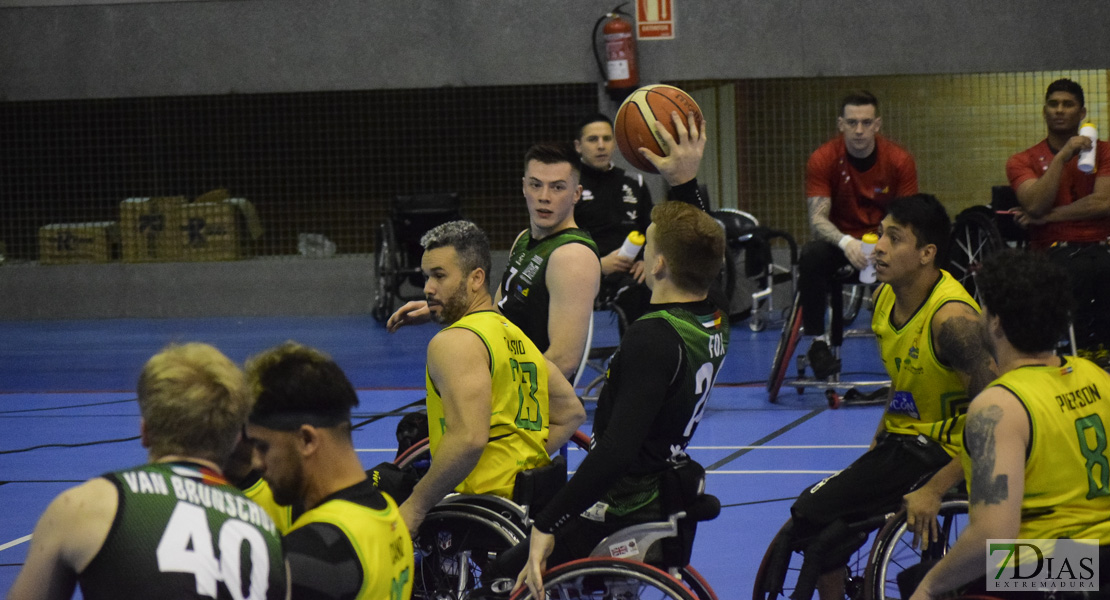 Imágenes del Mideba Extremadura 87 - 54 Amivel BSR