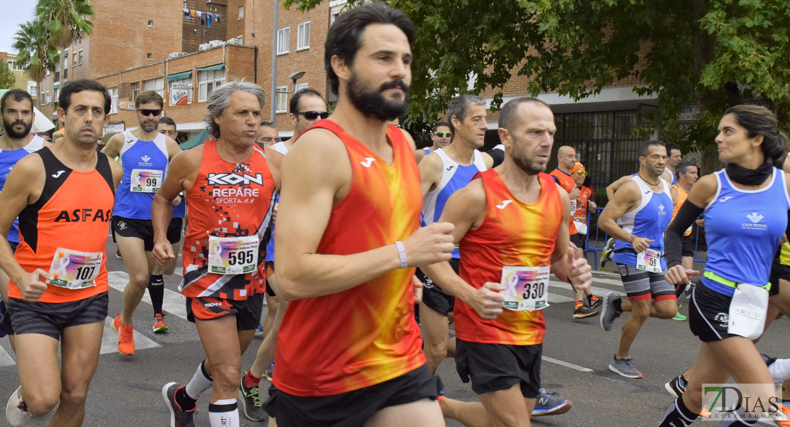 GALERÍA II - Imágenes de la Carrera Solidaria Contra el Cáncer en Badajoz