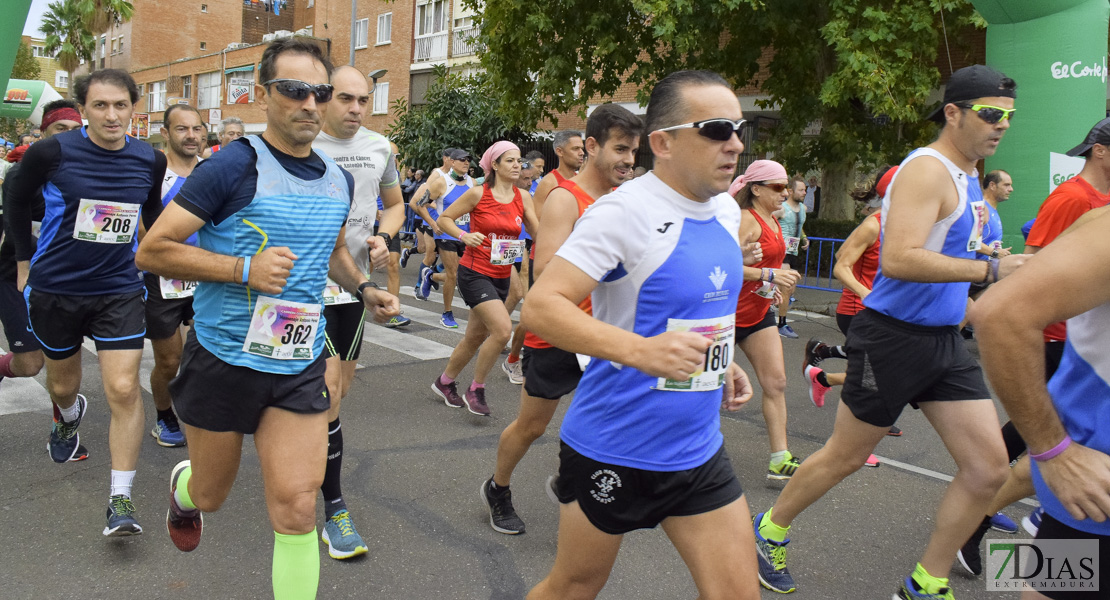 GALERÍA II - Imágenes de la Carrera Solidaria Contra el Cáncer en Badajoz