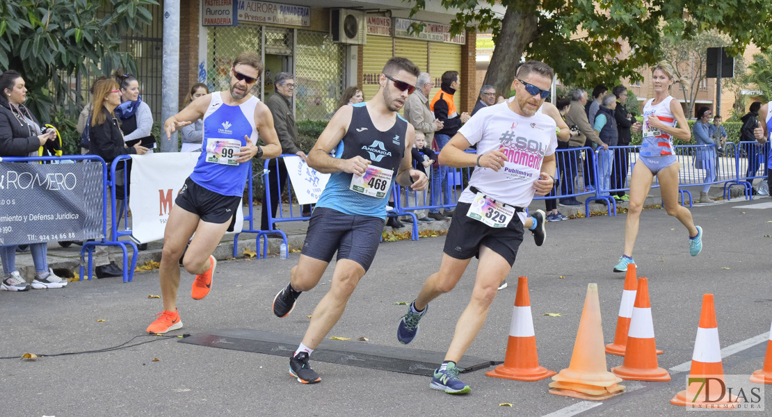 GALERÍA II - Imágenes de la Carrera Solidaria Contra el Cáncer en Badajoz