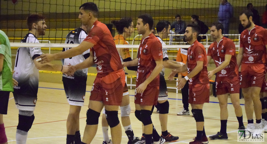 Imágenes del Pacense Voleibol - Grupo Laura Otero Miajadas