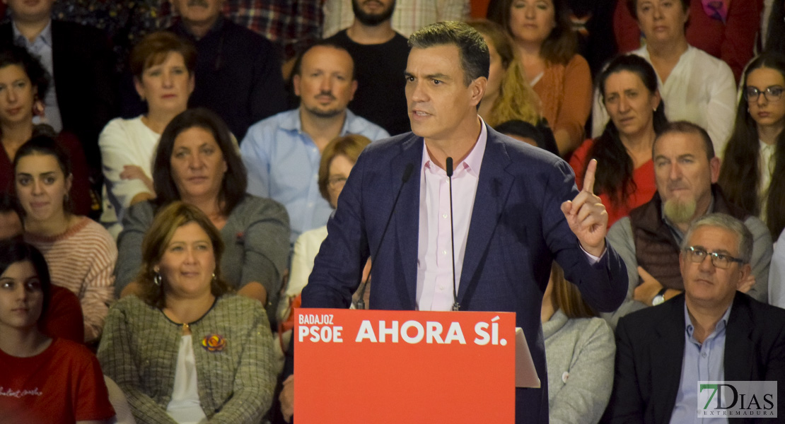 GALERÍA - Pedro Sánchez visita Badajoz