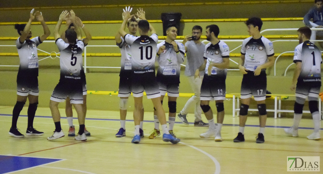 Imágenes del Pacense Voleibol - Grupo Laura Otero Miajadas