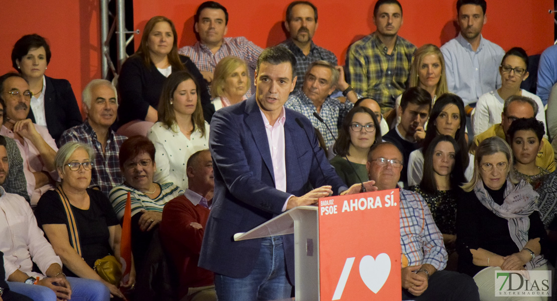 GALERÍA - Pedro Sánchez visita Badajoz