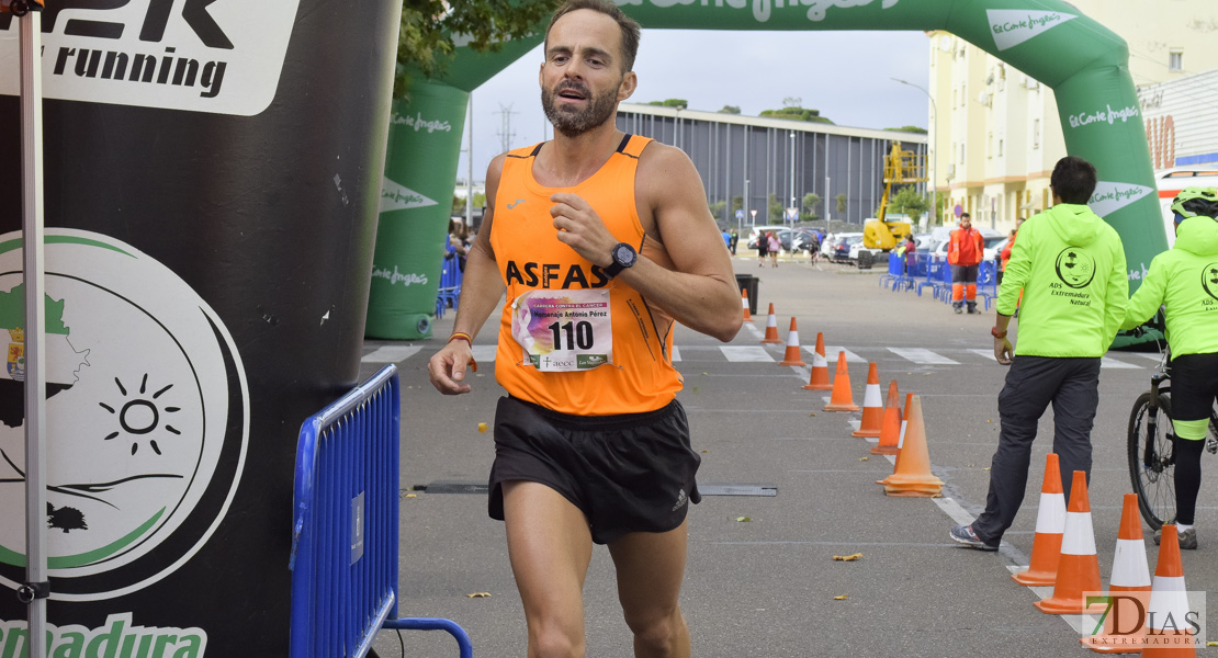 GALERÍA III - Imágenes de la Carrera Solidaria Contra el Cáncer en Badajoz