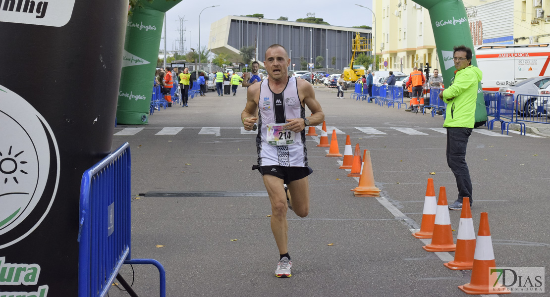 GALERÍA III - Imágenes de la Carrera Solidaria Contra el Cáncer en Badajoz