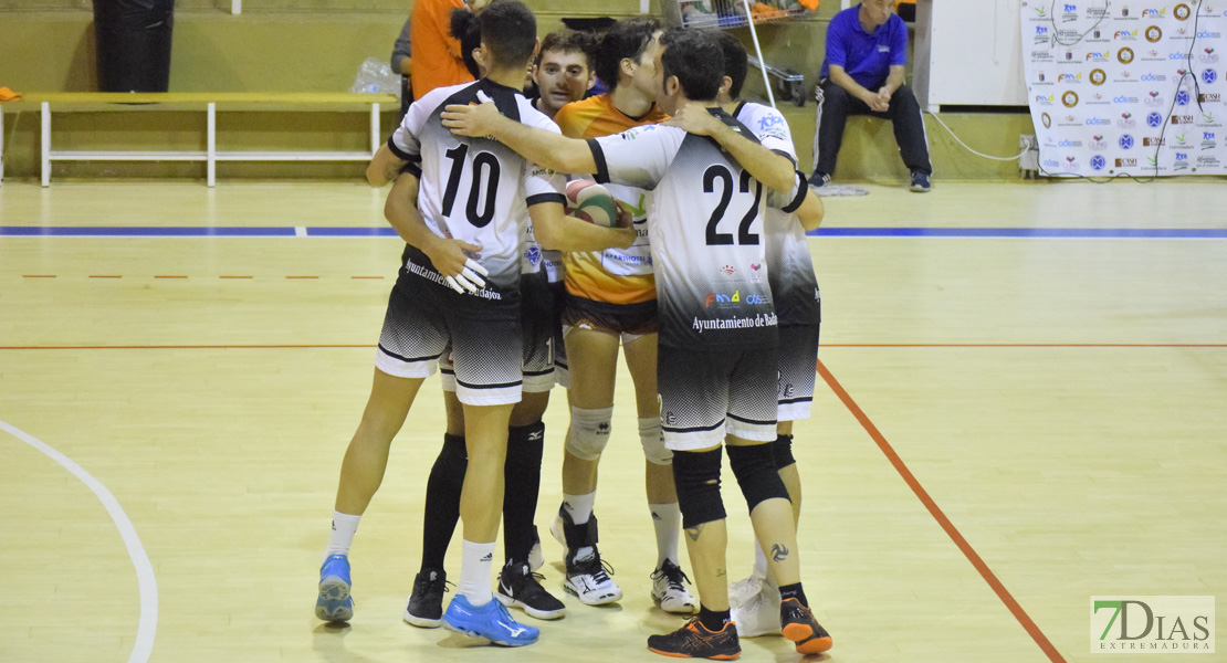 Imágenes del Pacense Voleibol - Grupo Laura Otero Miajadas