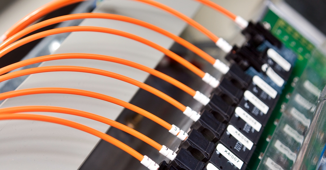La red de fibra óptica dará cobertura al 98% en Cañamero