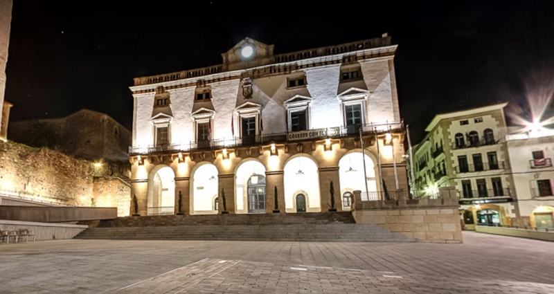 El Ayuntamiento de Cáceres celebra su 150 aniversario