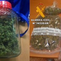 Paran a dos coches cargados de marihuana en la provincia de Cáceres