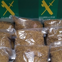 Interceptan un vehículo en Badajoz con tabaco clandestino para su venta