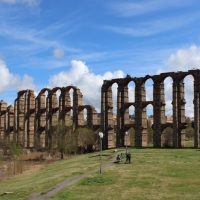 Cuestionan la procedencia romana del Acueducto de Los Milagros