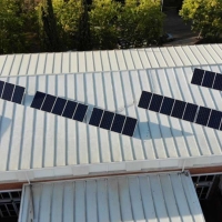 Paneles fotovoltaicos: el futuro y el autoconsumo en edificios públicos de Extremadura