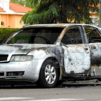 Otro incendio en un vehículo alerta a los pacenses