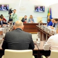 El comité de empresa de Canal Extremadura exige la dimisión de Urbano García