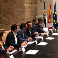 Cs exige una reunión con el ministro de Fomento para la llegada del tren digno a Extremadura