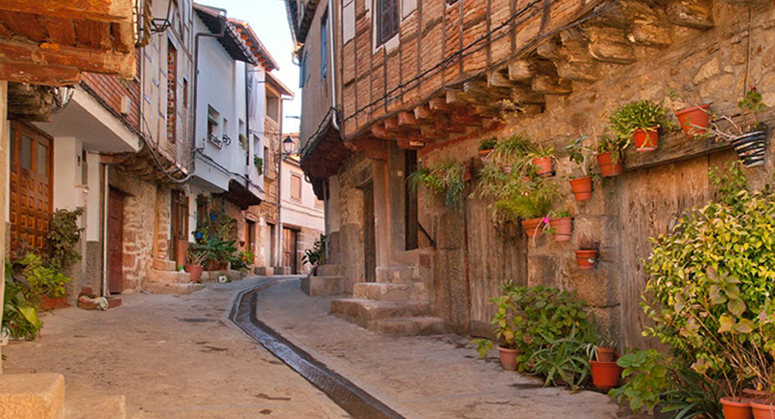 Un pueblo extremeño como uno de los lugares aislados más fascinantes de España