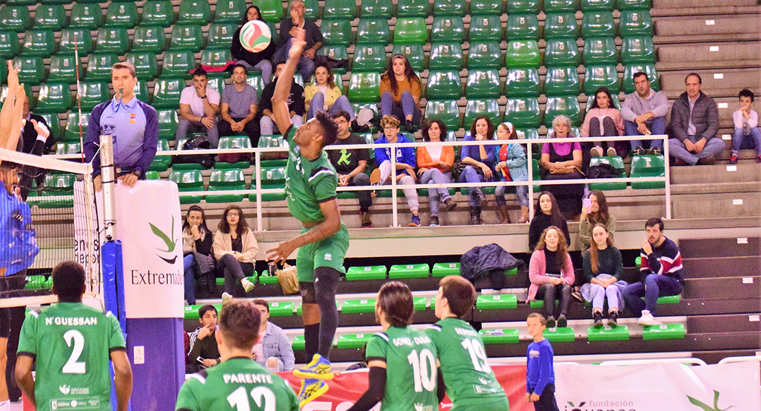 Elsa continúa haciendo de las suyas: También se suspende el partido del Cáceres Voleibol