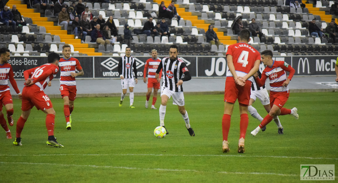 Imágenes del CD. Badajoz 4 - 0 Recreativo Granada