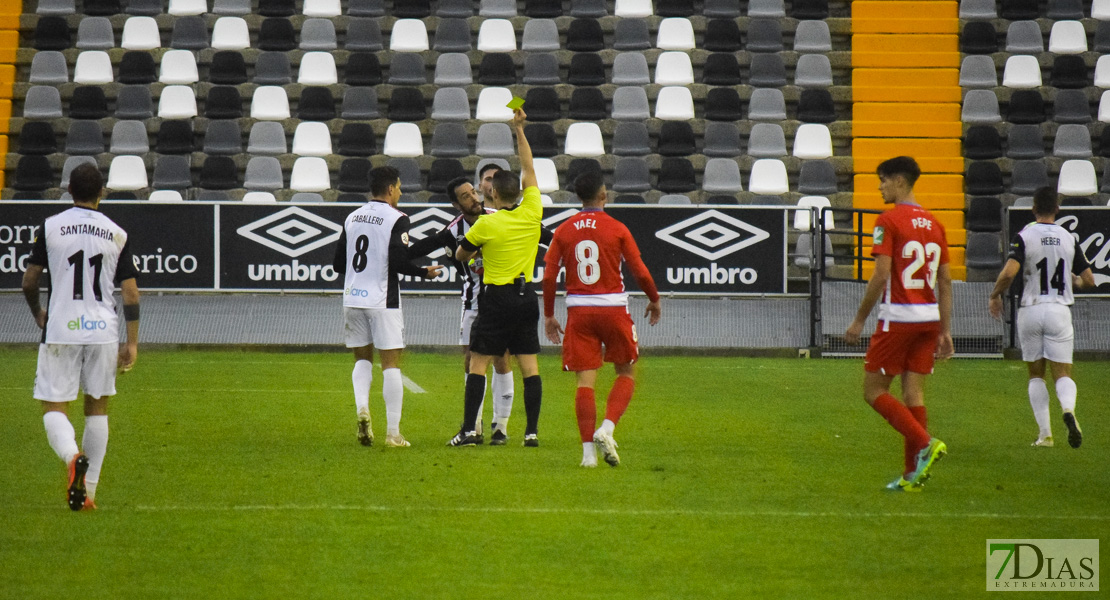 Imágenes del CD. Badajoz 4 - 0 Recreativo Granada