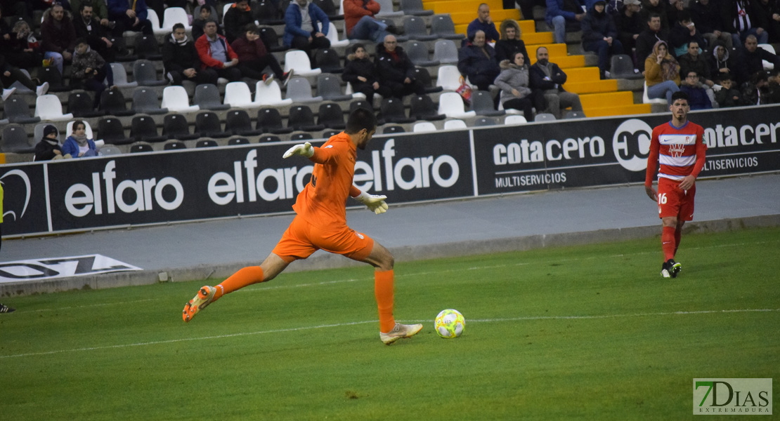 Imágenes del CD. Badajoz 4 - 0 Recreativo Granada