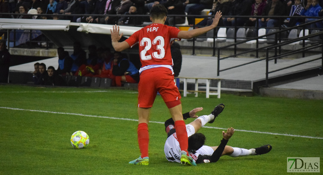 Imágenes del CD. Badajoz 4 - 0 Recreativo Granada