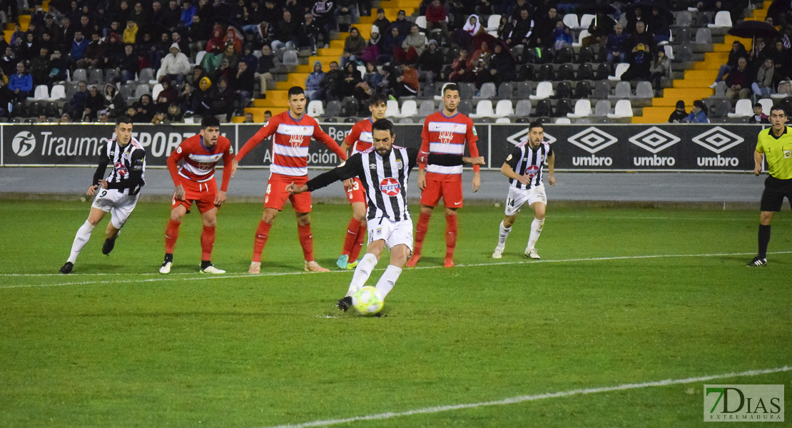 Imágenes del CD. Badajoz 4 - 0 Recreativo Granada