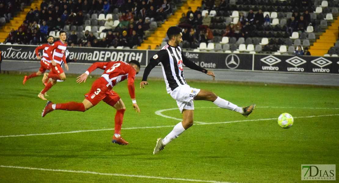 Imágenes del CD. Badajoz 4 - 0 Recreativo Granada