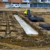 Así evoluciona la construcción de la piscina en la margen derecha del Guadiana