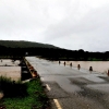 Los arroyos y ríos de Sierra de San Pedro también bajan con fuerza