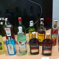 Detienen a dos varones instantes después de robar en un establecimiento de Navalmoral